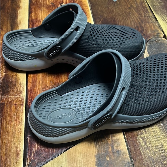 Boys Lite Ride Crocs Clogs - Picture 10 of 10